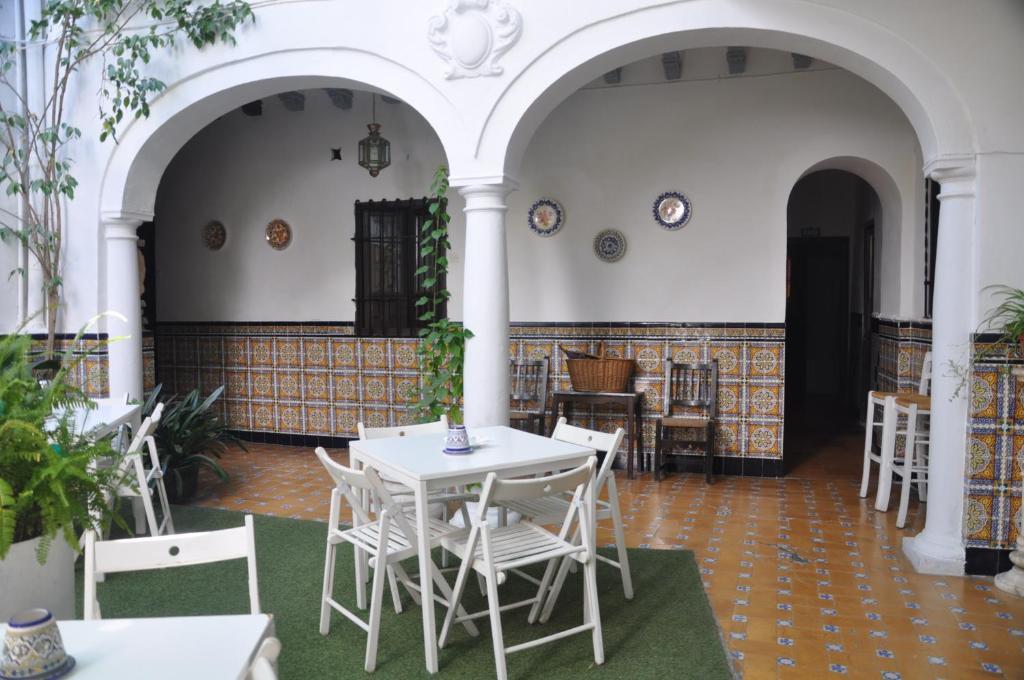 קורדובה Seneca Hostel מראה חיצוני תמונה