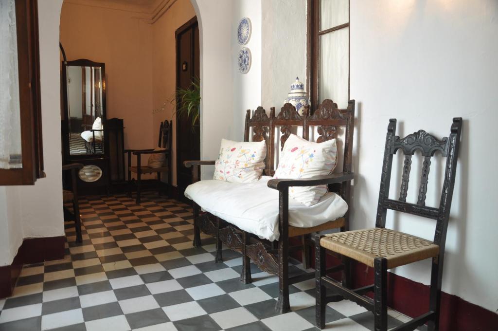 קורדובה Seneca Hostel מראה חיצוני תמונה