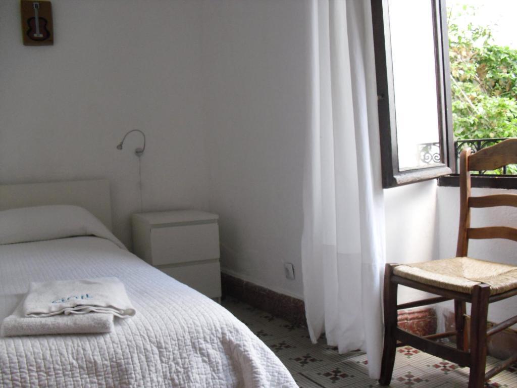 קורדובה Seneca Hostel חדר תמונה