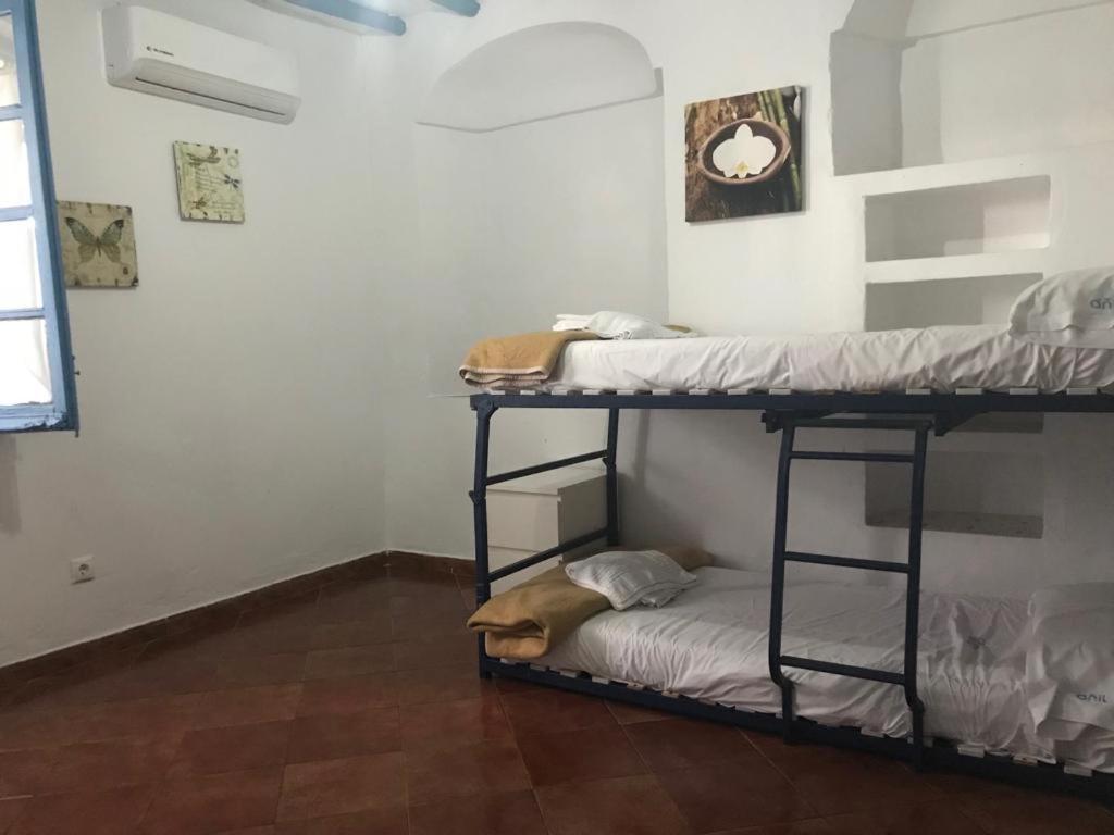 קורדובה Seneca Hostel מראה חיצוני תמונה