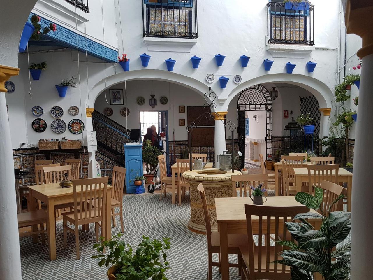 קורדובה Seneca Hostel מראה חיצוני תמונה