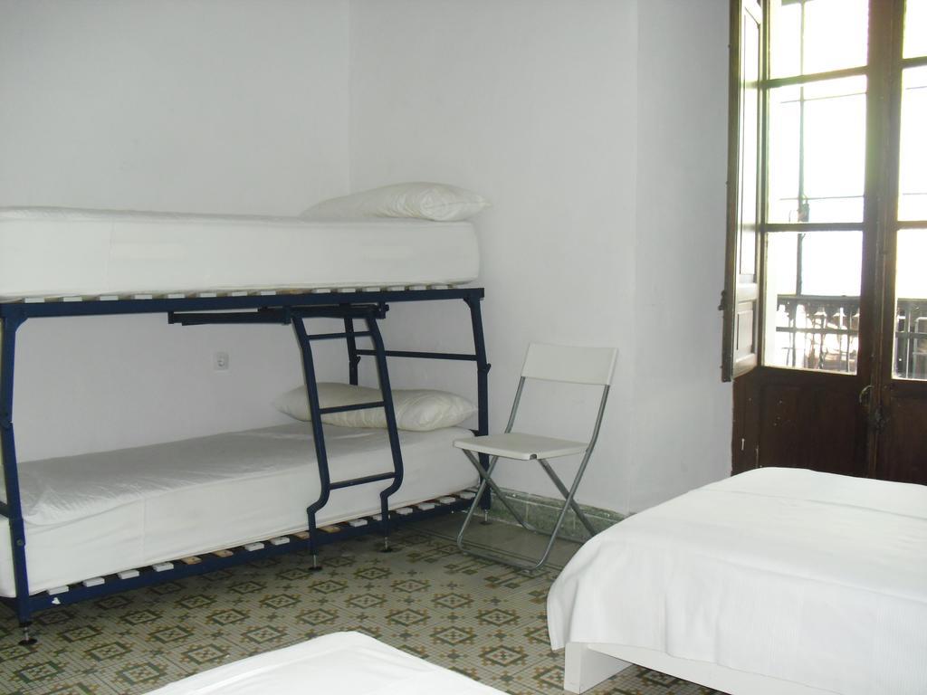 קורדובה Seneca Hostel חדר תמונה
